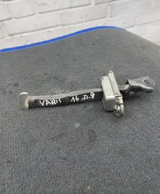 Toyota Yaris Rear door check strap stopper