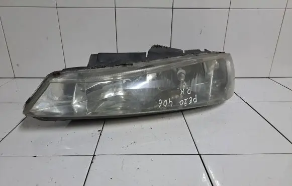 Peugeot 406 Headlight/headlamp 085501123L