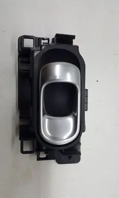 Loading door interior handle
