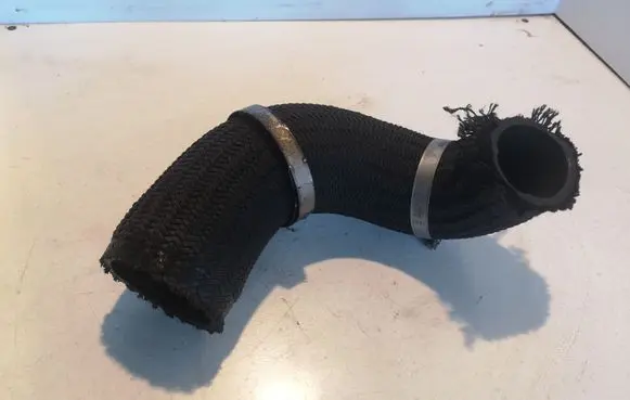Hyundai Santa Fe Intercooler hose/pipe