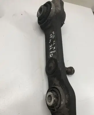 Mercedes-Benz CLS C219 Front lower control arm/wishbone
