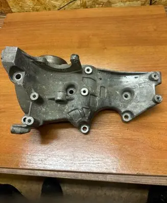 Audi A6 S6 C6 4F Generator/alternator bracket 06D903143C