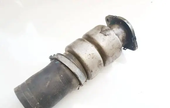 Volvo S80 Intercooler hose/pipe av616c750ae av61-6c750-ae