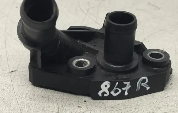 Thermostat/thermostat housing