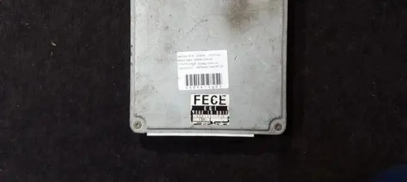 Mazda 626 Engine control unit/module fe6e18881e 0797001925