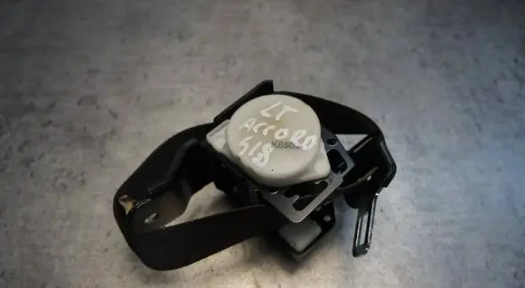 Honda Accord Rear seatbelt
