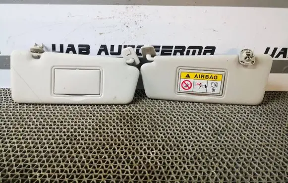 Renault Captur Sun visor