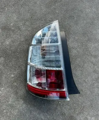 Toyota Prius (XW20) Rear/tail lights