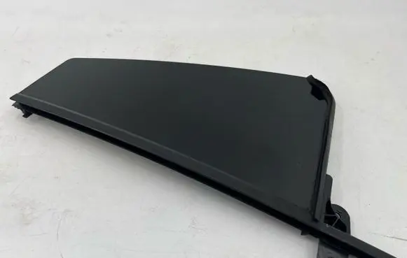 Volkswagen Tiguan Rear vent window glass 5NA845213