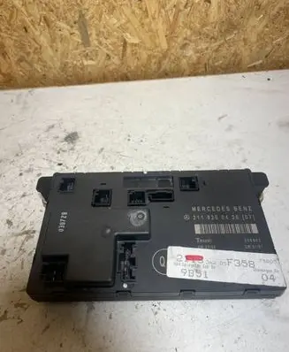 Mercedes-Benz CLK A209 C209 Door control unit/module 2118200426 356802