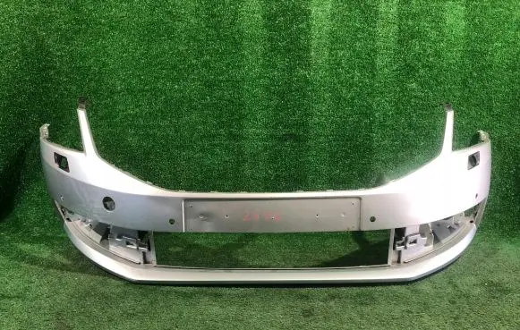 Skoda Octavia Mk3 (5E) Front bumper 5E0807221N
