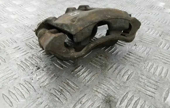 Toyota Yaris Front brake caliper 0204Y0