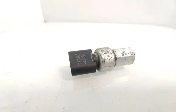 Volkswagen Transporter - Caravelle T5 Air conditioning (A/C) pressure sensor 1K0959126E 82CP0905 121513