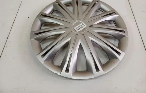 Skoda Roomster (5J) R15 wheel hub/cap/trim 