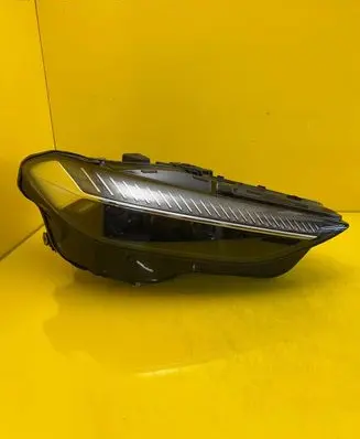 Audi A5 Headlight/headlamp 8B3941036AA