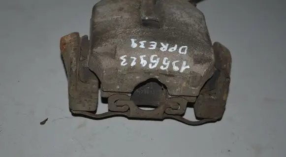 BMW 5 E39 Front brake caliper