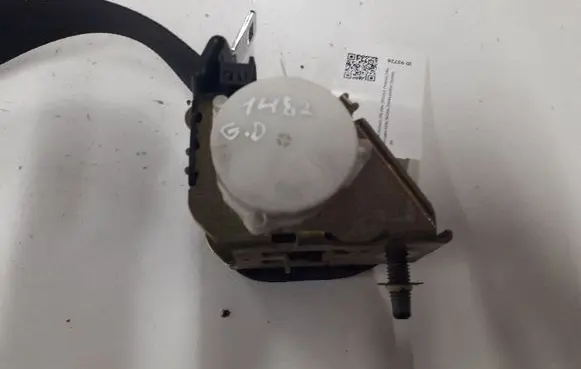 Ford Focus Rear seatbelt 33005876