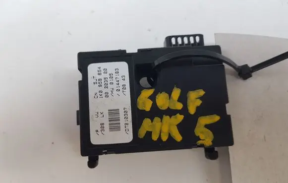 Volkswagen Golf V Steering angle sensor 1K0959654