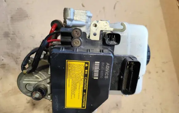 Toyota Land Cruiser (J120) Master brake cylinder 8954160050 1088A292003
