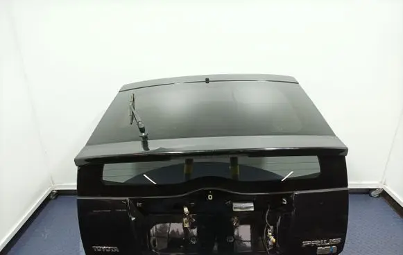 Toyota Prius (NHW20) Tailgate/trunk/boot lid
