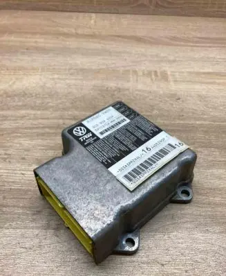 Volkswagen PASSAT B6 Airbag control unit/module 3C0909605K 391131