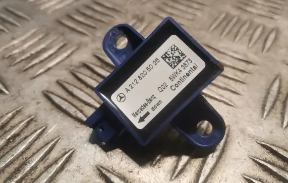 Mercedes-Benz E W212 Airbag deployment crash/impact sensor 2128205026