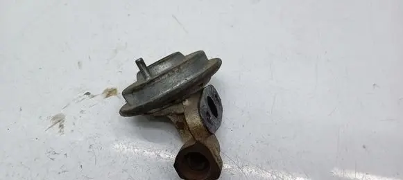 Ford Mondeo MK I EGR valve 93F9D475AC