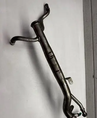 Volvo XC60 Engine coolant pipe/hose