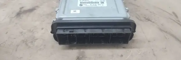 BMW 3 E90 E91 Engine control unit/module 8510221 0281016838 030135589