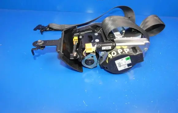 Volvo S90, V90 Front seatbelt