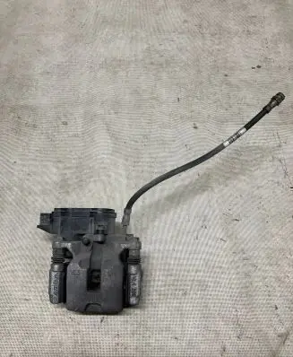 Volvo XC40 Rear brake caliper 31471183 31665004