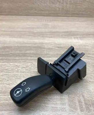 BMW X5 E53 Steering wheel adjustment handle/lever 8373901