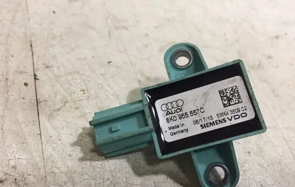 Audi A4 S4 B8 8K Airbag deployment crash/impact sensor 8K0955557C