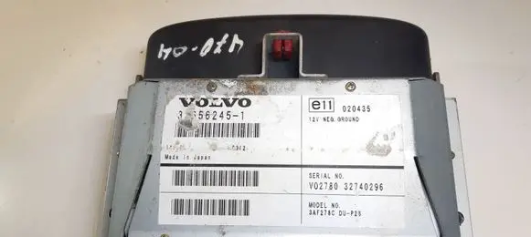 Volvo V70 Screen/display/small screen E11020435
