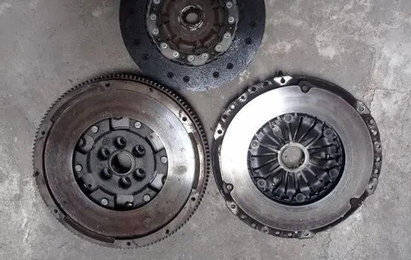Volkswagen Touran I Clutch set kit