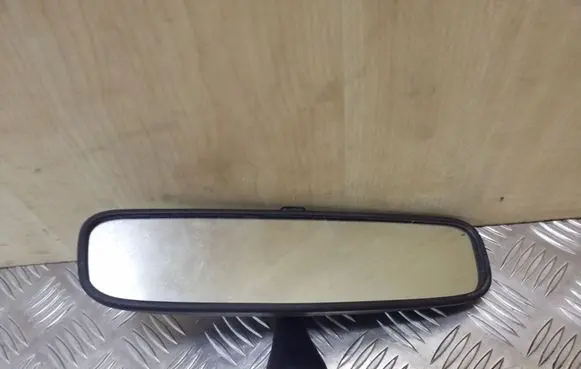 KIA Sorento Rear view mirror (interior) E4022143