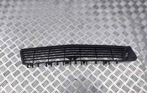 Opel Vectra C Front bumper lower grill 9186126 09186126