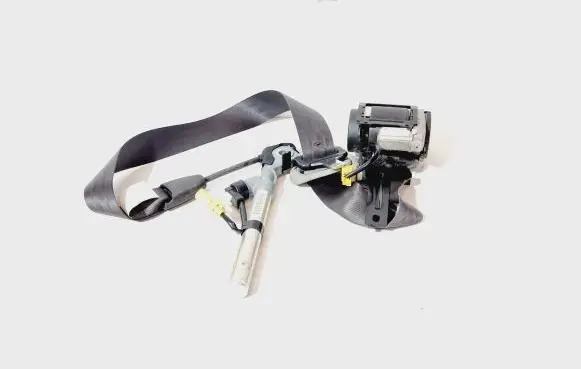 Honda FR-V Front seatbelt 6090764 6082752A 6082756A