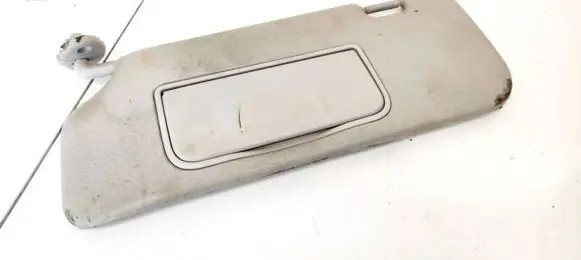 Chevrolet Captiva Sun visor