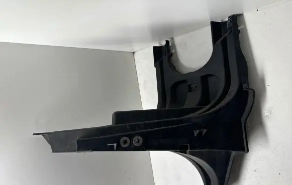 BMW X5 E70 Headlight/headlamp mounting bracket 7157984