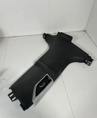 BMW 7 G11 G12 (B) pillar trim (bottom) 7391905