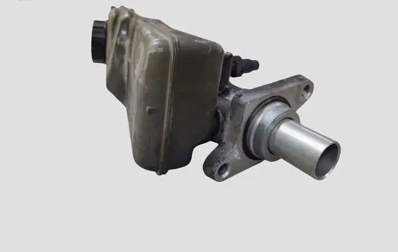 Ford Mondeo MK IV Master brake cylinder 03350890131