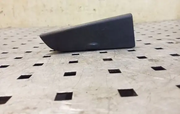 Volkswagen Touran I Rear door ashtray 1T0857309A