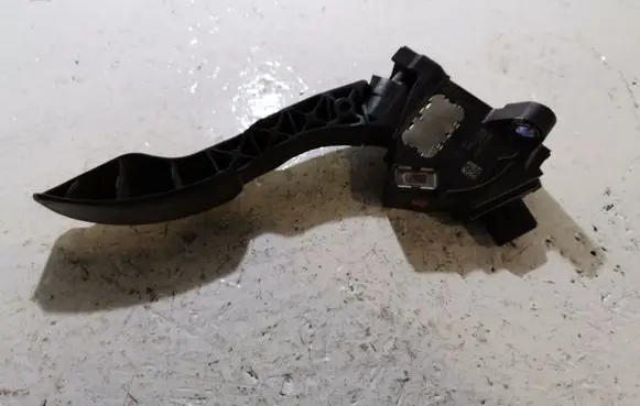 Toyota Auris 150 Accelerator throttle pedal 7811002020