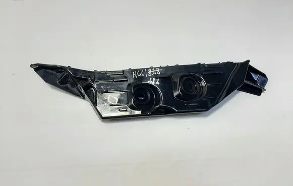 Rear bumper mounting bracket