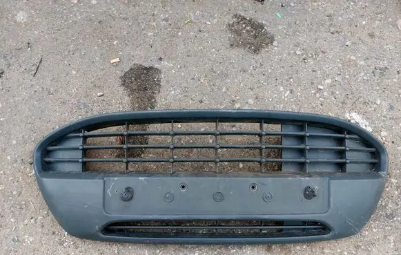 Ford Ka Front bumper lower grill 735437417