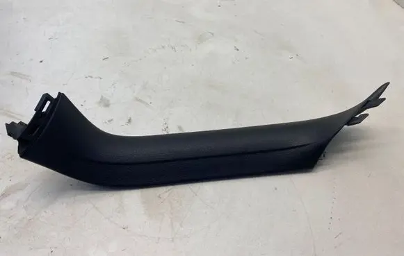 Volkswagen Golf VII Tailgate/trunk upper cover trim 5G9867604A