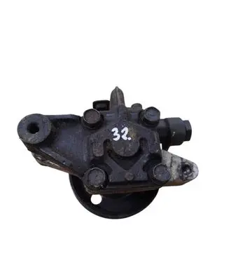 Hyundai Coupe Power steering pump 