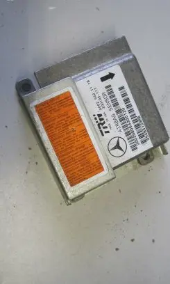 Mercedes-Benz ML W163 Airbag control unit/module A0025421118