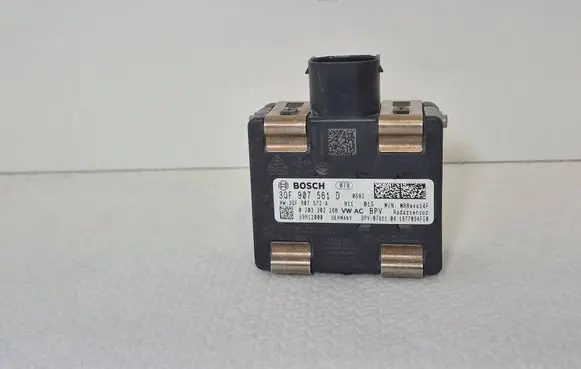 Volkswagen Golf VII Distronic sensor radar 0D2907561D 0203302268 3QF907572A